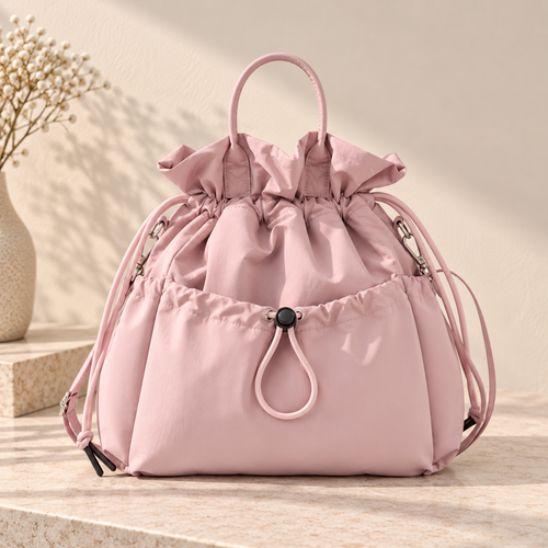 Sac repas isotherme rose poudré MYLEVI sur fond ivoire